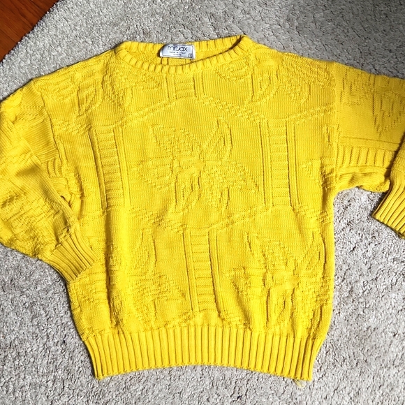 Sweater for Women - Picture 1 of 2